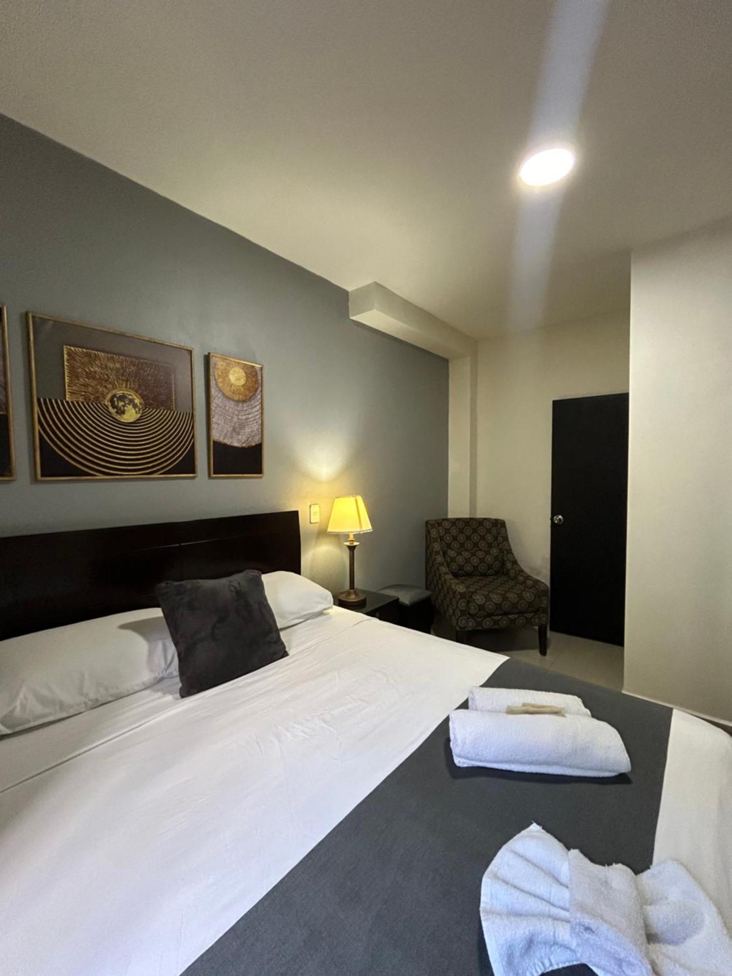 International Hotel Medellin Exterior photo